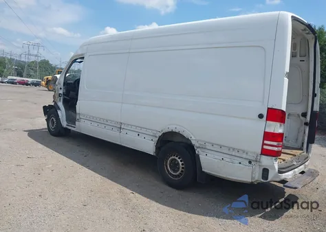 2017 Mercedes-Benz Sprinter 2500 High Roof V6 из США, поврежденный, VIN WD3PE8CD5HP521290